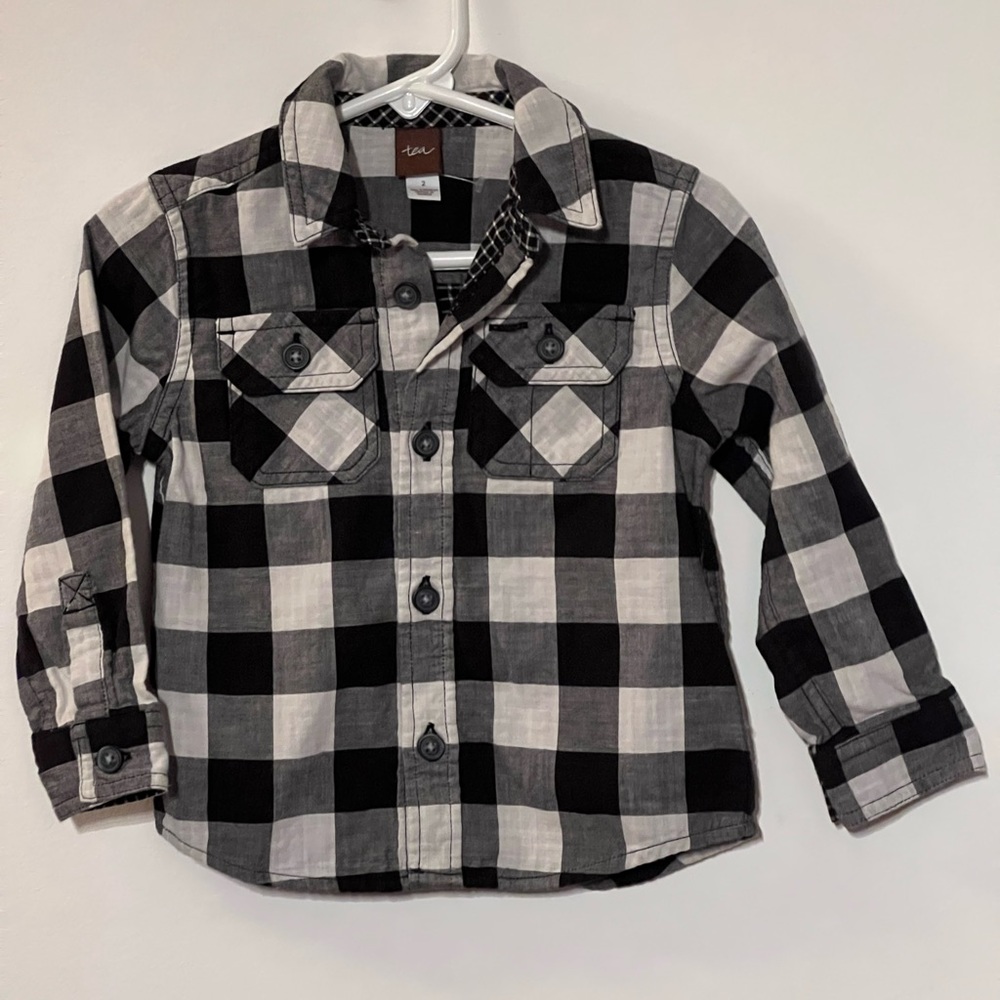 Tea Black and White Plaid Button Down